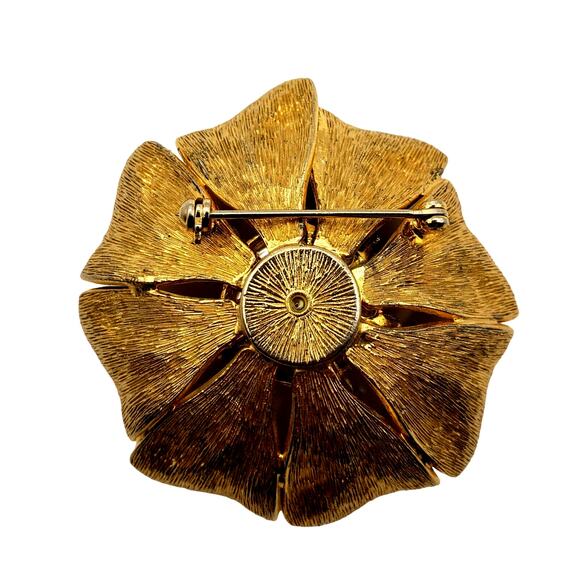 Large Retro Flower Brooch Faux Pearl Gold Tone Statement Petals Pin Vintage 60s - Picture 7 of 7